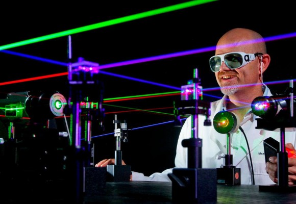 Glossario dei termini, acronimi ed espressioni usate frequentemente nel campo dei laser